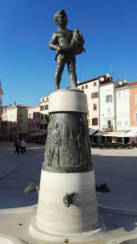 Gradska fontana Rovinj