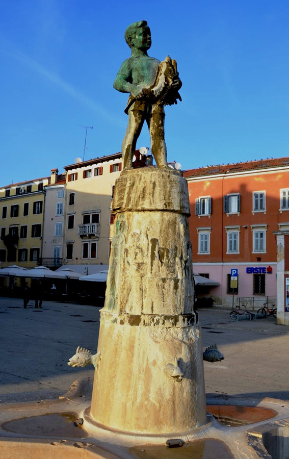 Gradska fontana Rovinj