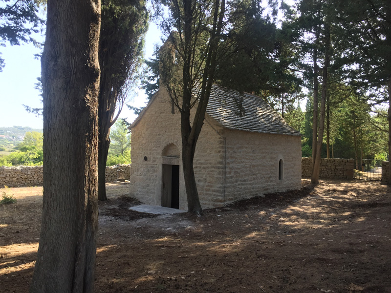 Sv. Mihovil, Srednje Selo, otok Šolta